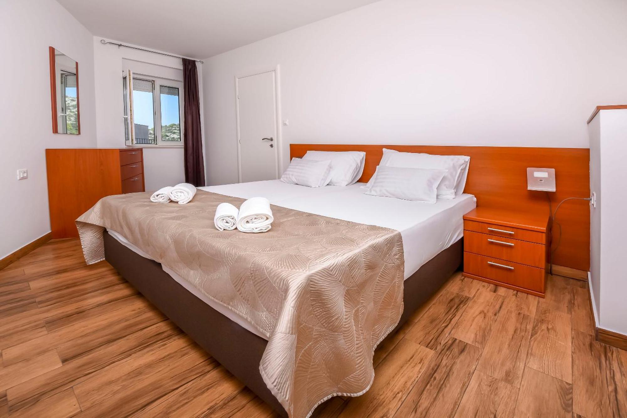 Maja Apartment Razanj