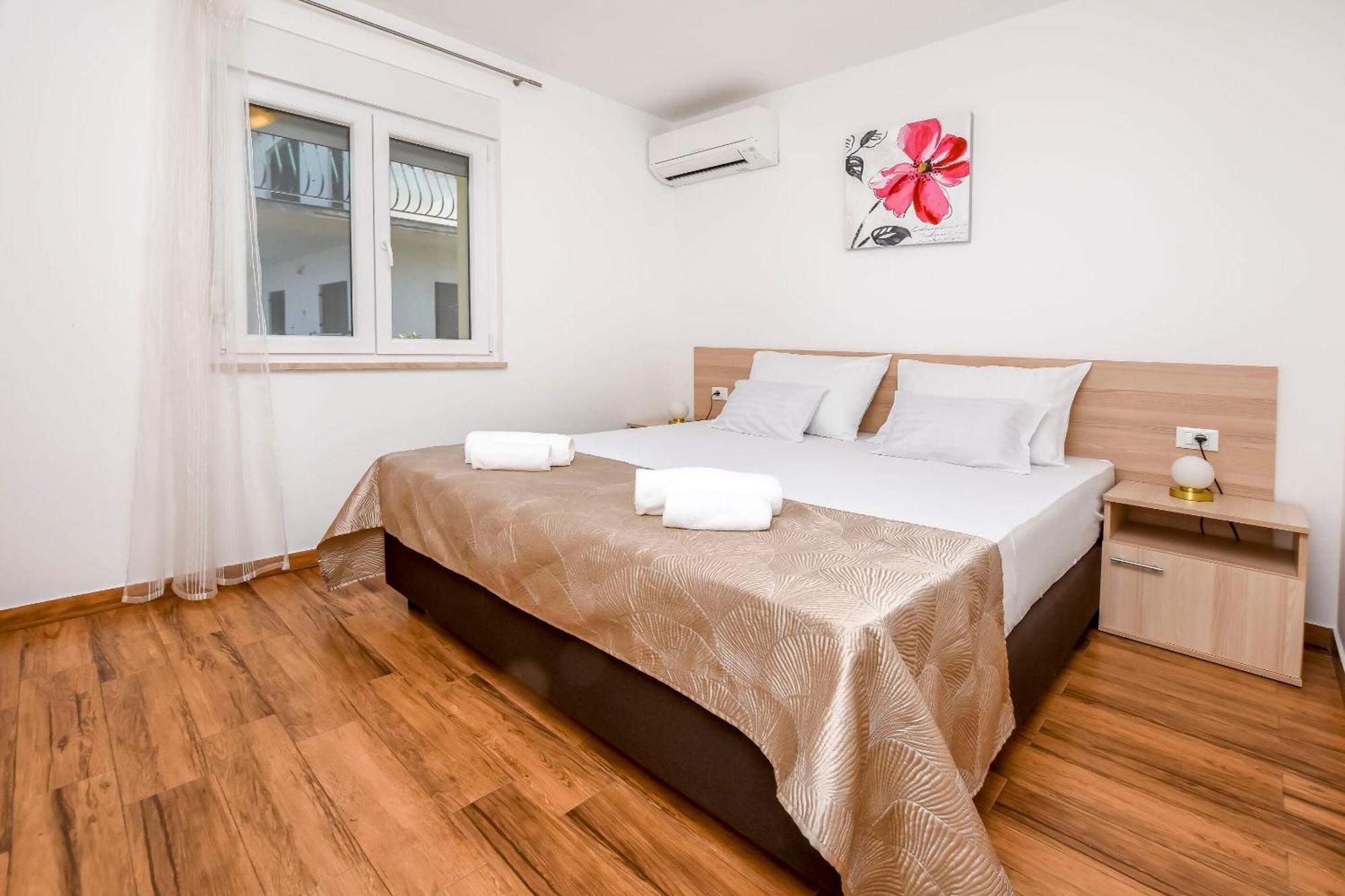 Maja Apartment