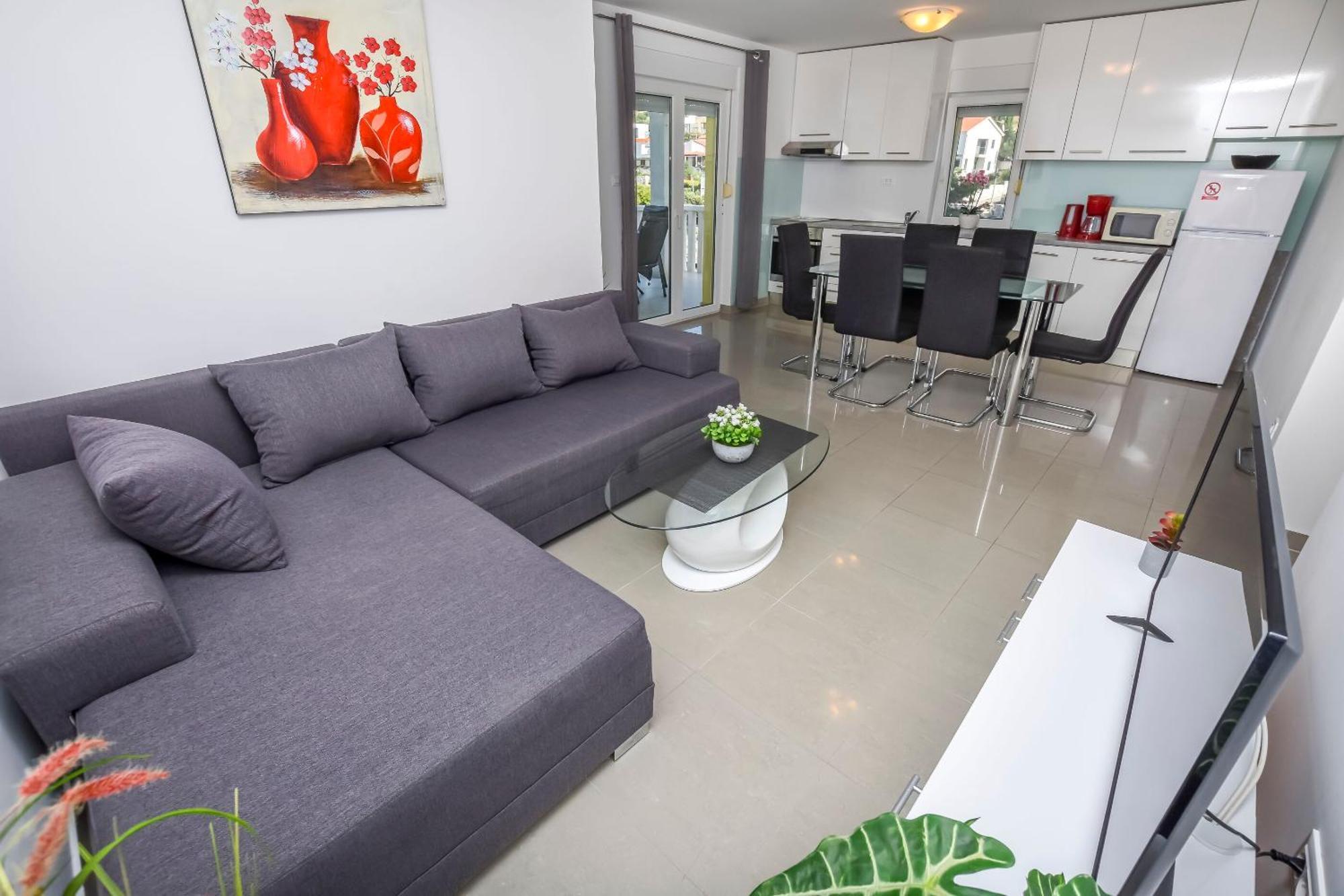 Maja Apartment Razanj